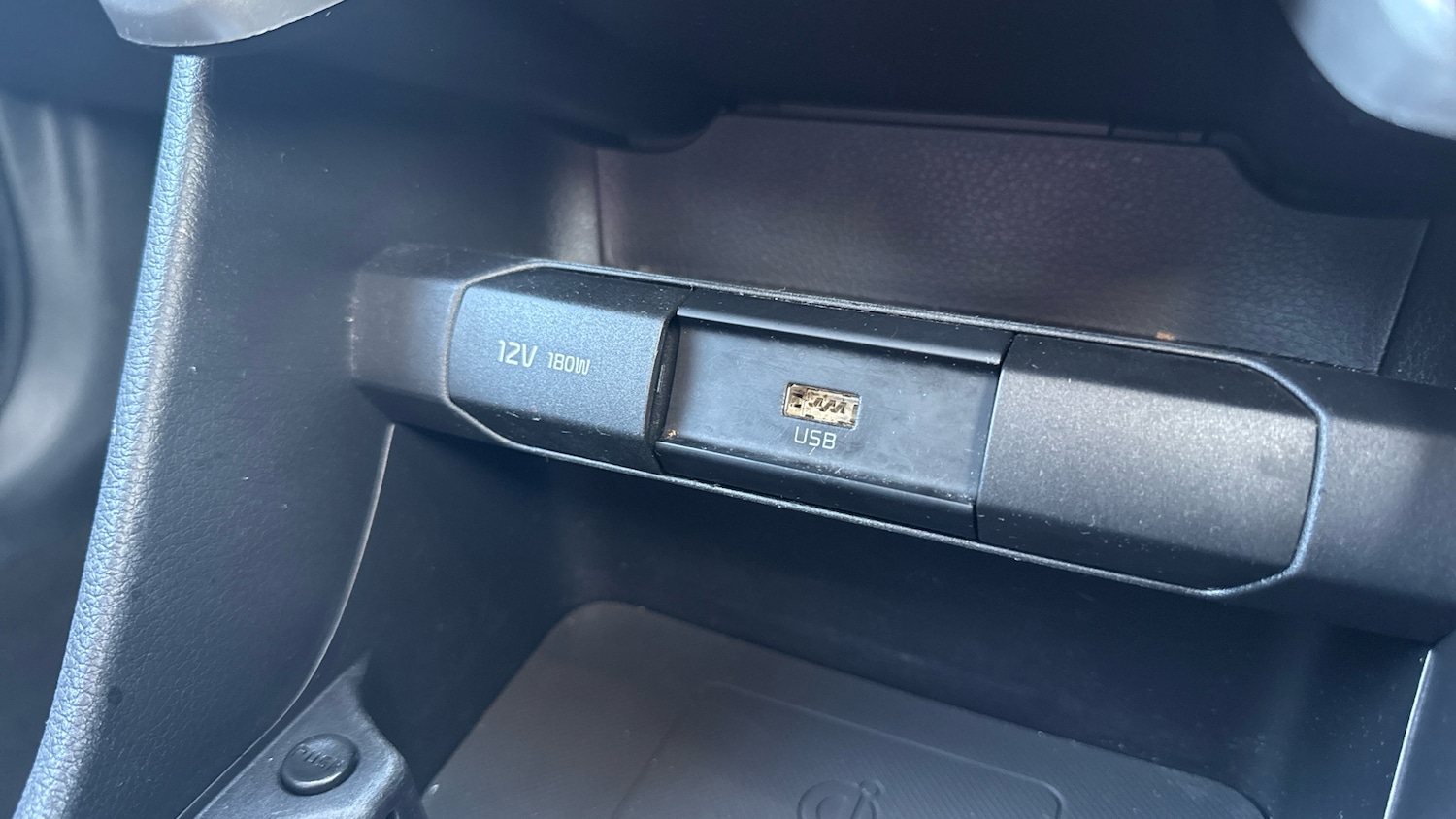 Used Kia Picanto 2023 for sale - 76149142: Photo 41