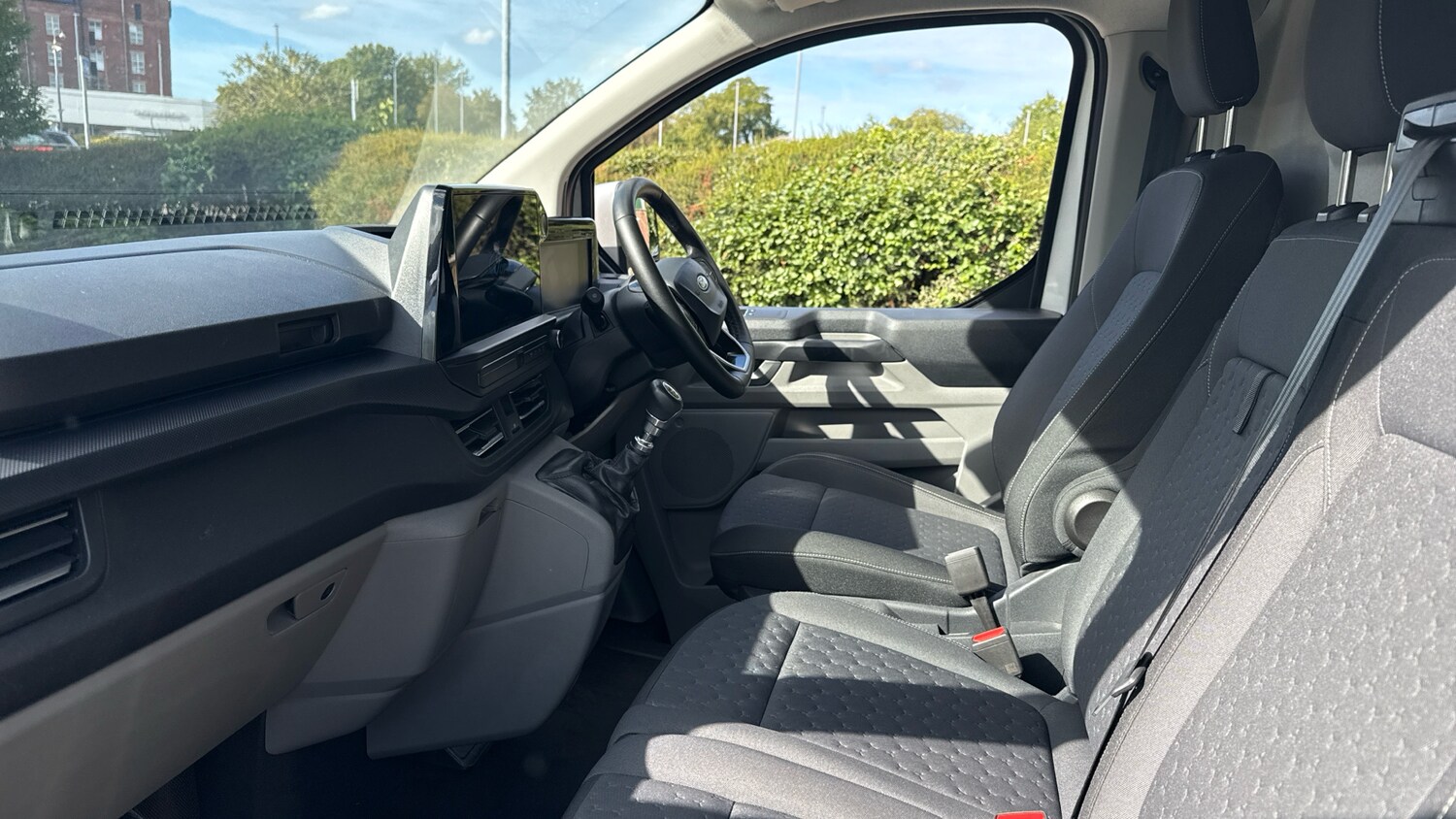 Used Ford Transit Custom 2024 for sale - 76064903: Photo 14