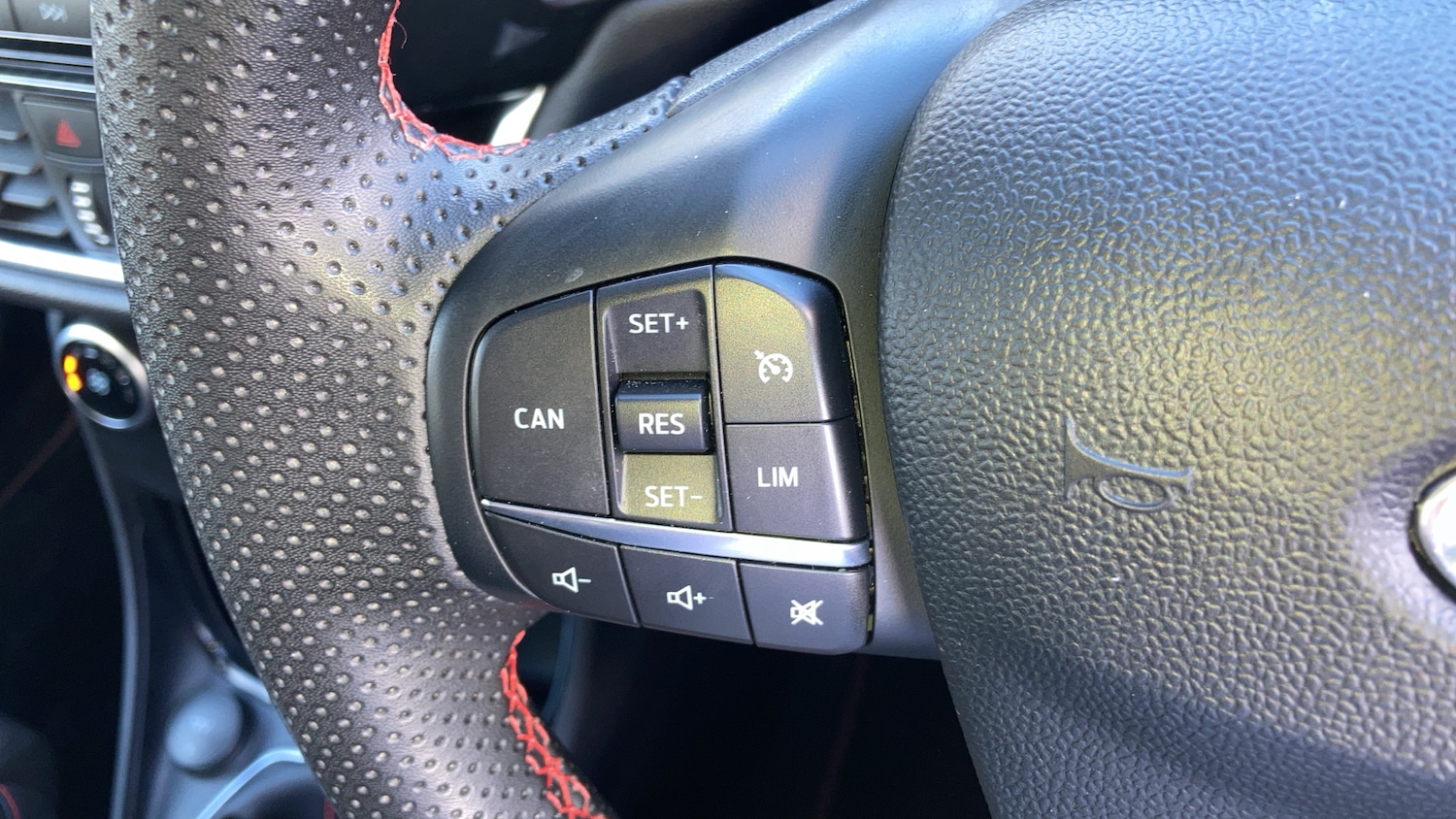 Used Ford Puma 2023 for sale - 77893162: Photo 33