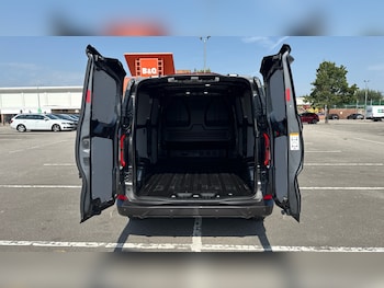 Used Ford Transit Custom 2024 for sale - 75584550: Photo
