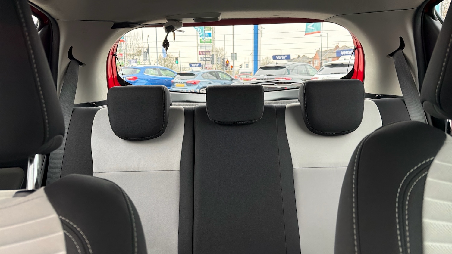 Used Toyota Yaris 2018 for sale - 77813292: Photo 25