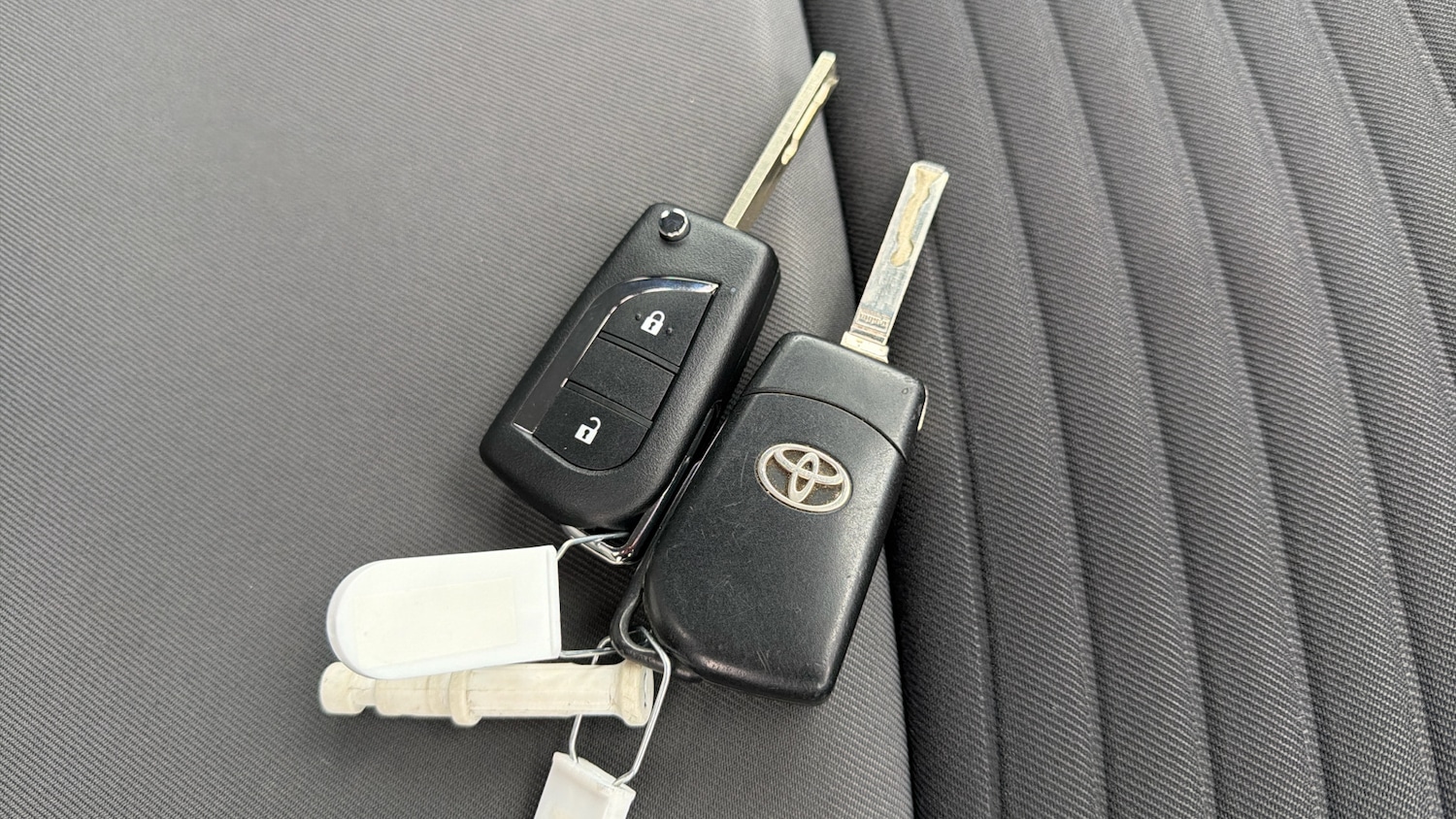 Used Toyota Yaris 2018 for sale - 77813292: Photo 28