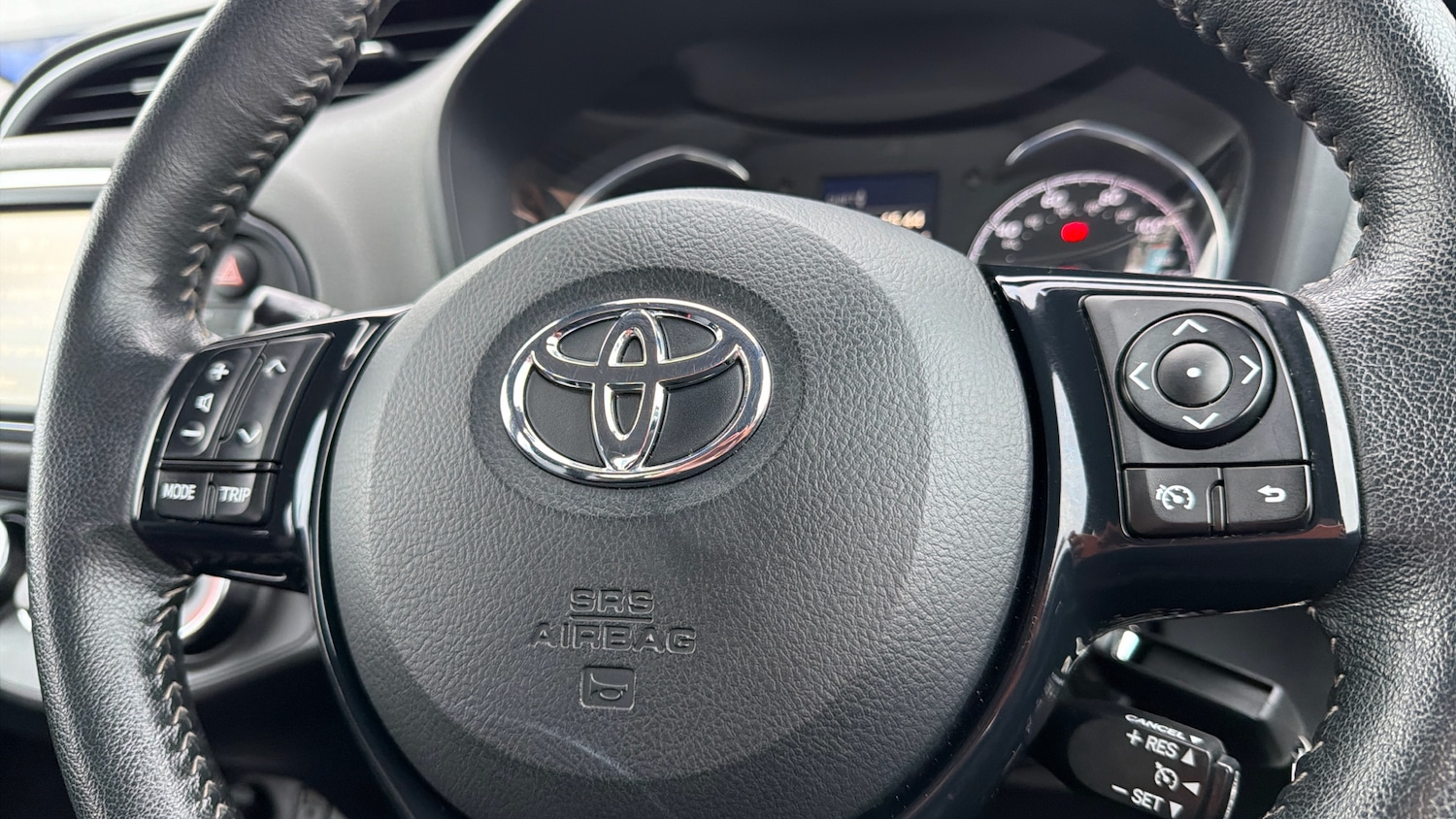 Used Toyota Yaris 2018 for sale - 77813292: Photo 37