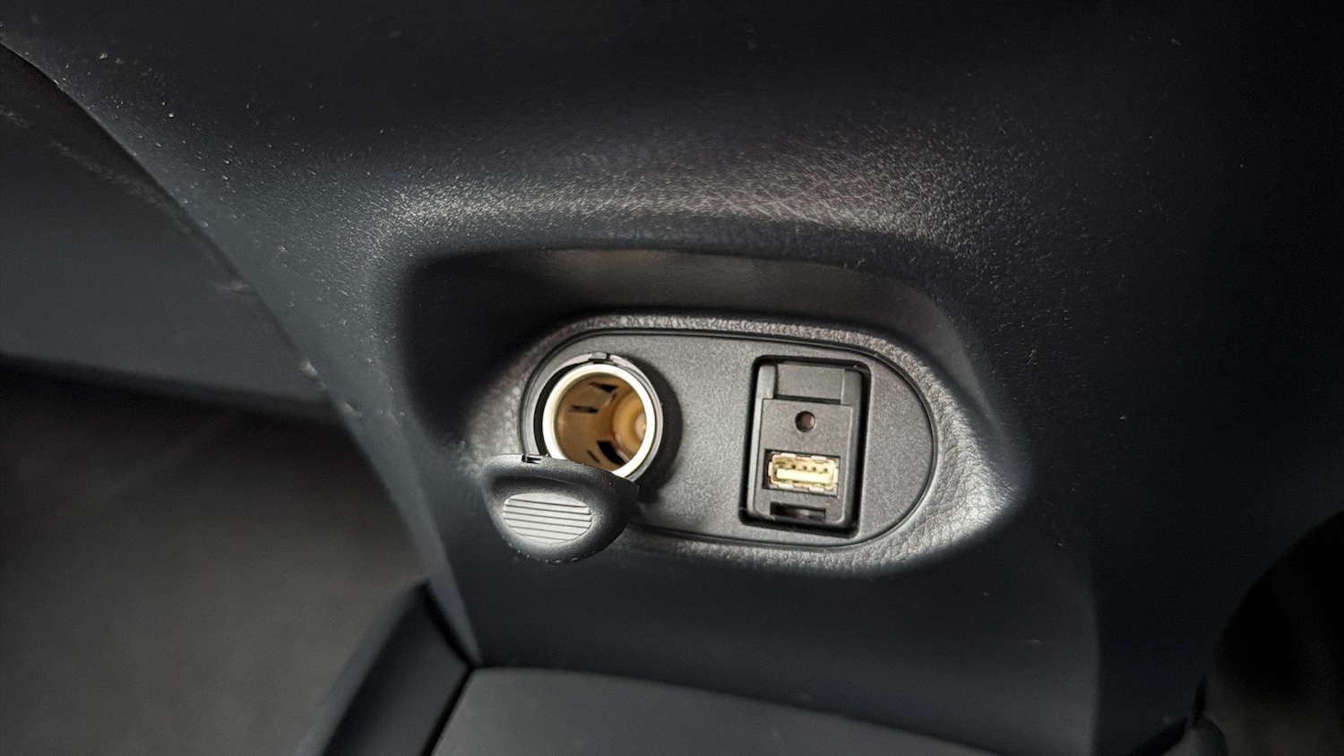 Used Toyota Yaris 2018 for sale - 77813292: Photo 39