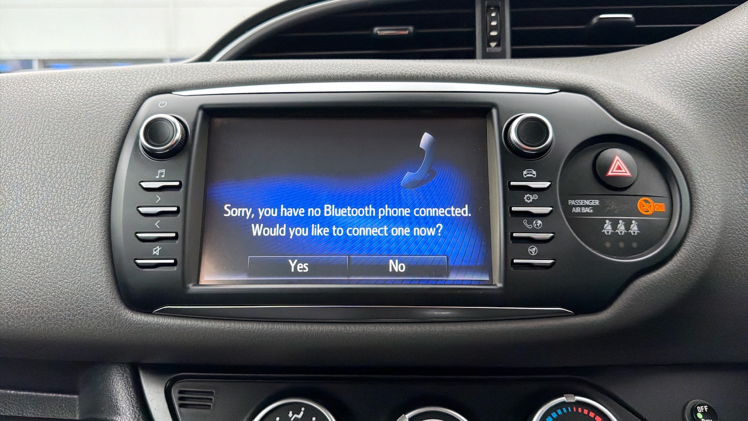 Used Toyota Yaris 2018 for sale - 77813292: Photo 41