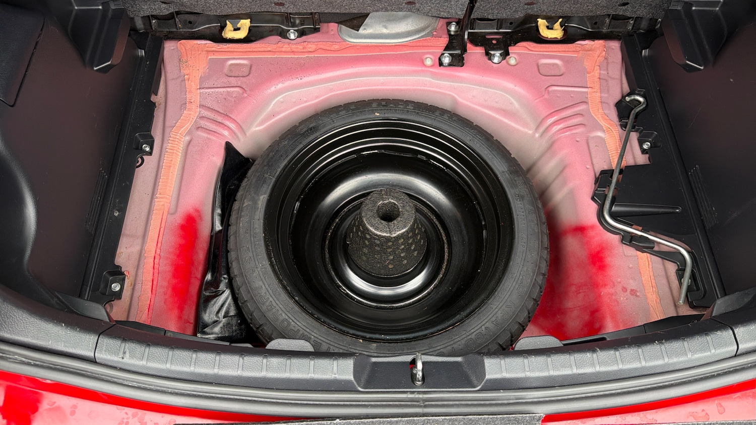 Used Toyota Yaris 2018 for sale - 77813292: Photo 51