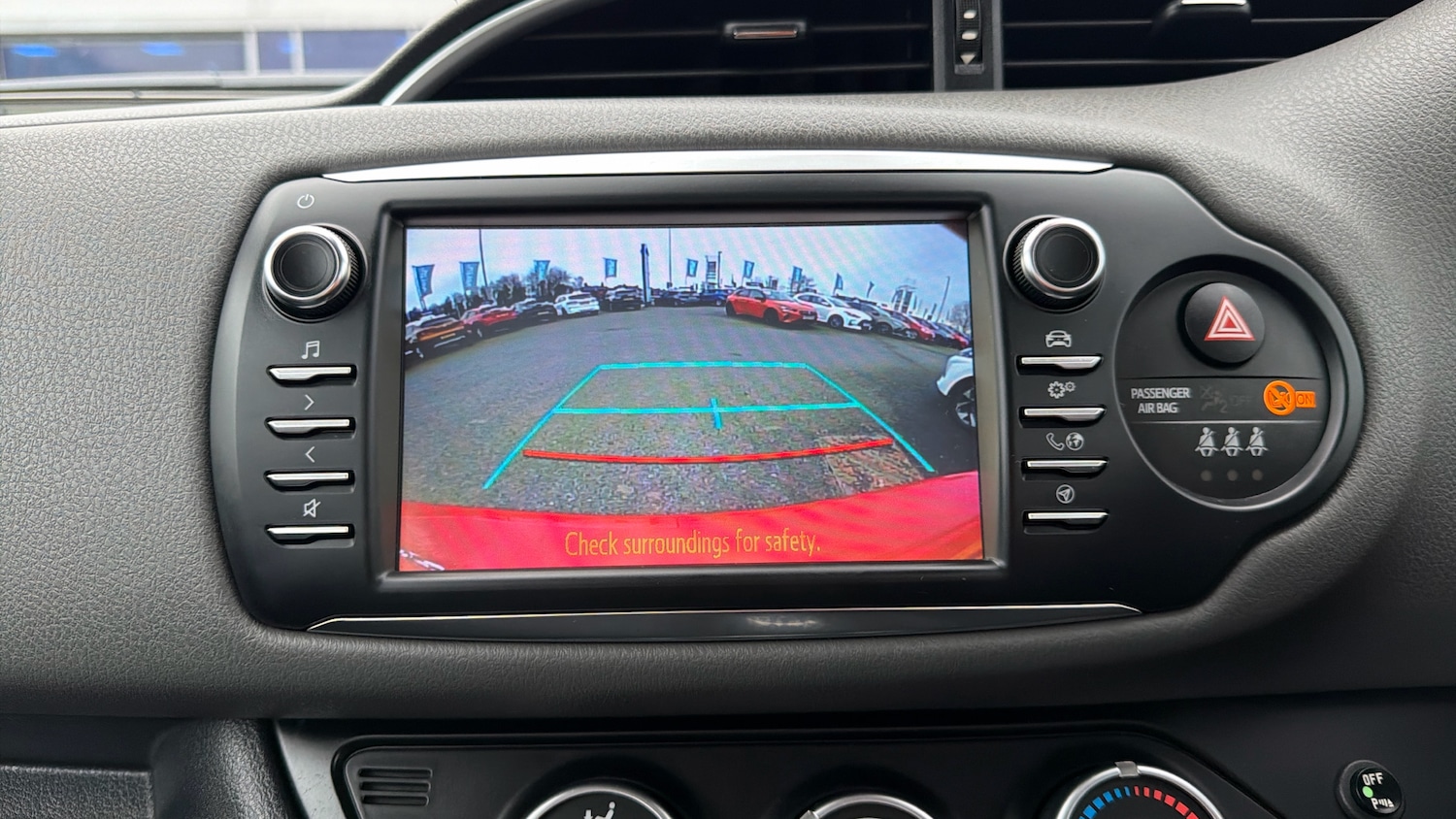 Used Toyota Yaris 2018 for sale - 77813292: Photo 8