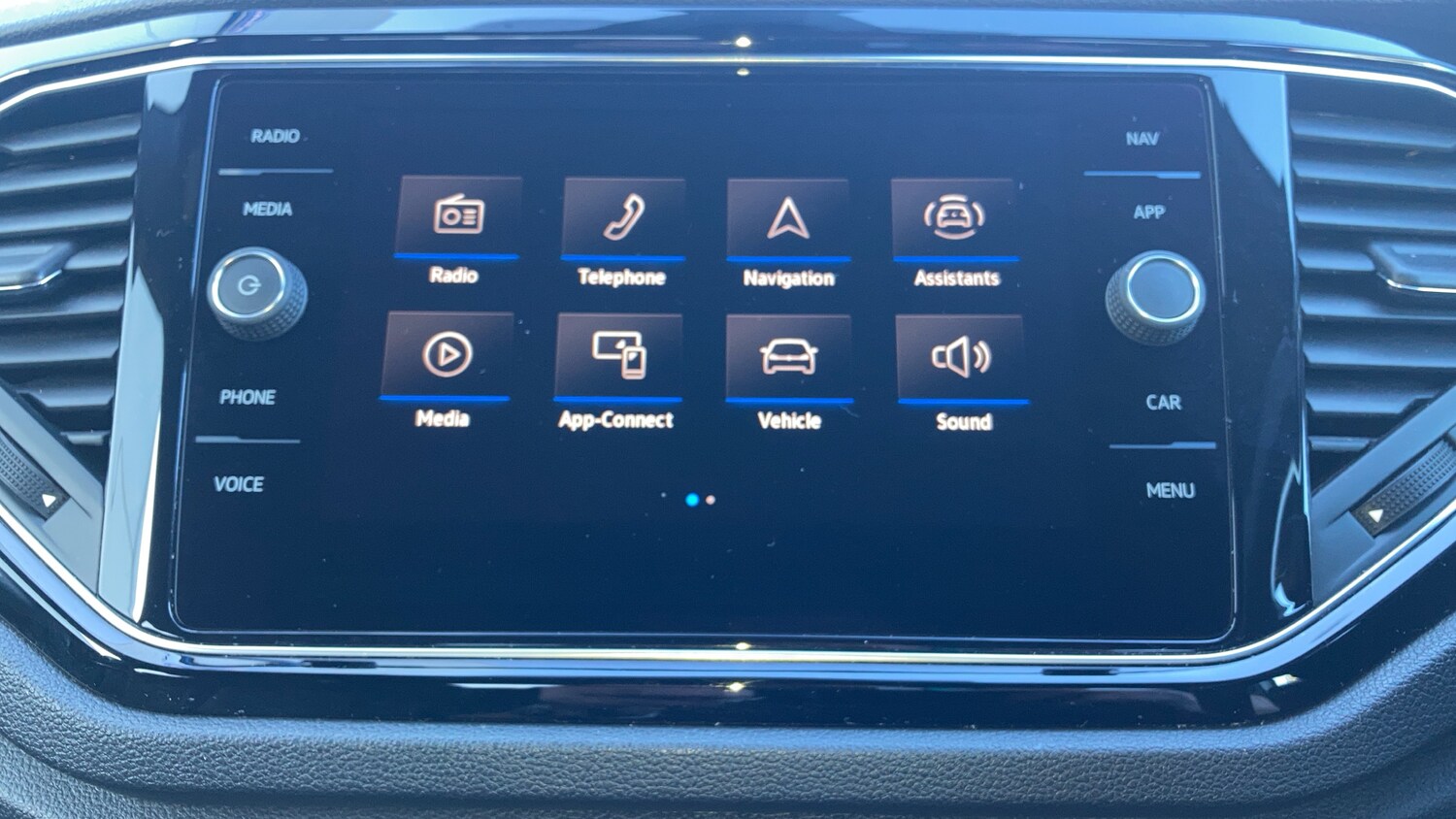 Used Volkswagen T-Roc 2021 for sale - 76065951: Photo 11