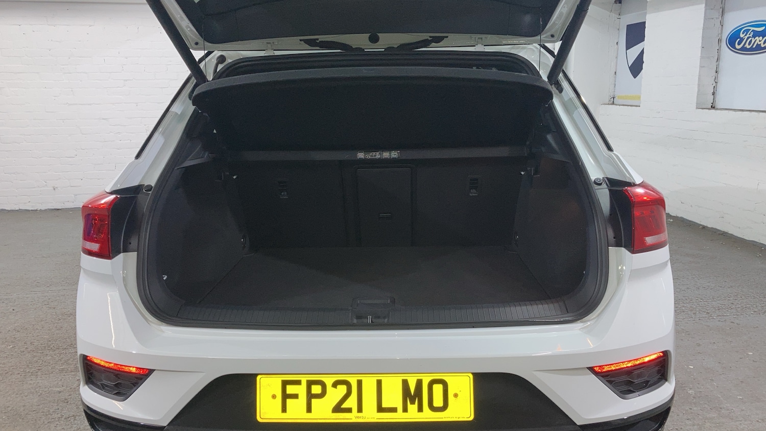 Used Volkswagen T-Roc 2021 for sale - 76065951: Photo 33