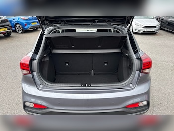 Used Hyundai i20 2020 for sale - 78954269: Photo