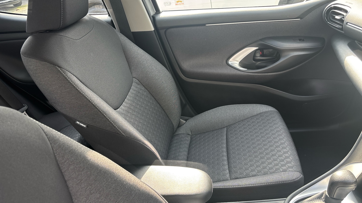 Used Toyota Yaris 2023 for sale - 77774365: Photo 17