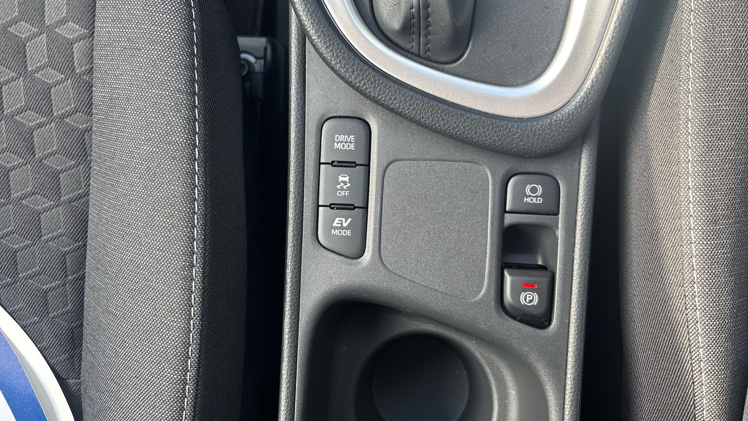 Used Toyota Yaris 2023 for sale - 77774365: Photo 34