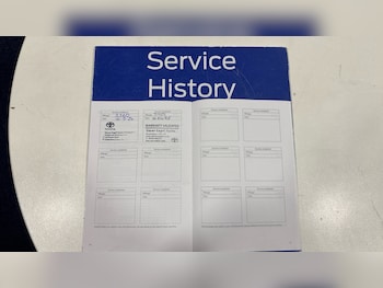 Used Toyota Yaris 2023 for sale - 77774365: Photo