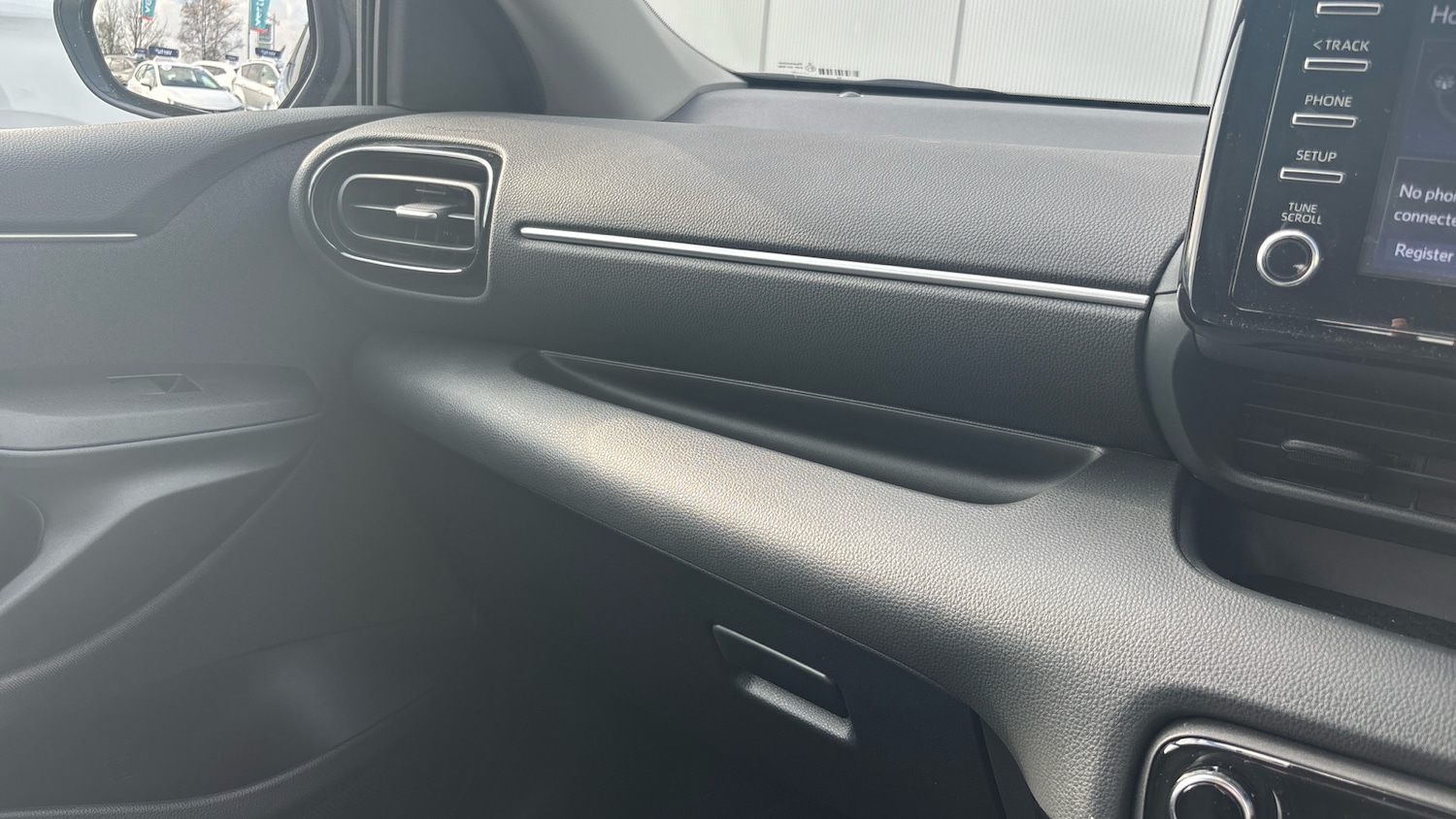 Used Toyota Yaris 2023 for sale - 77774365: Photo 7