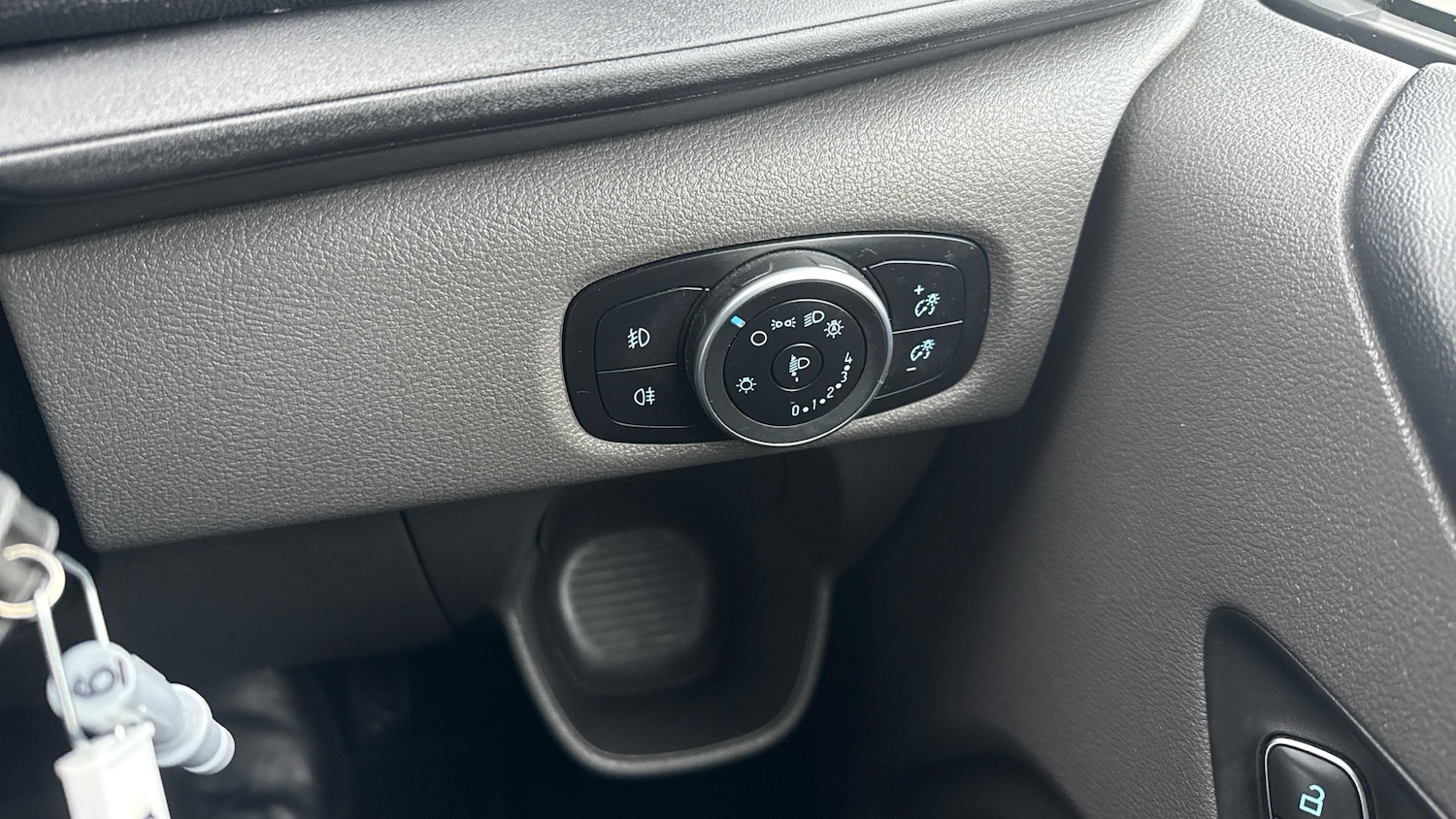 Used Ford Transit Custom 2022 for sale - 76557299: Photo 31