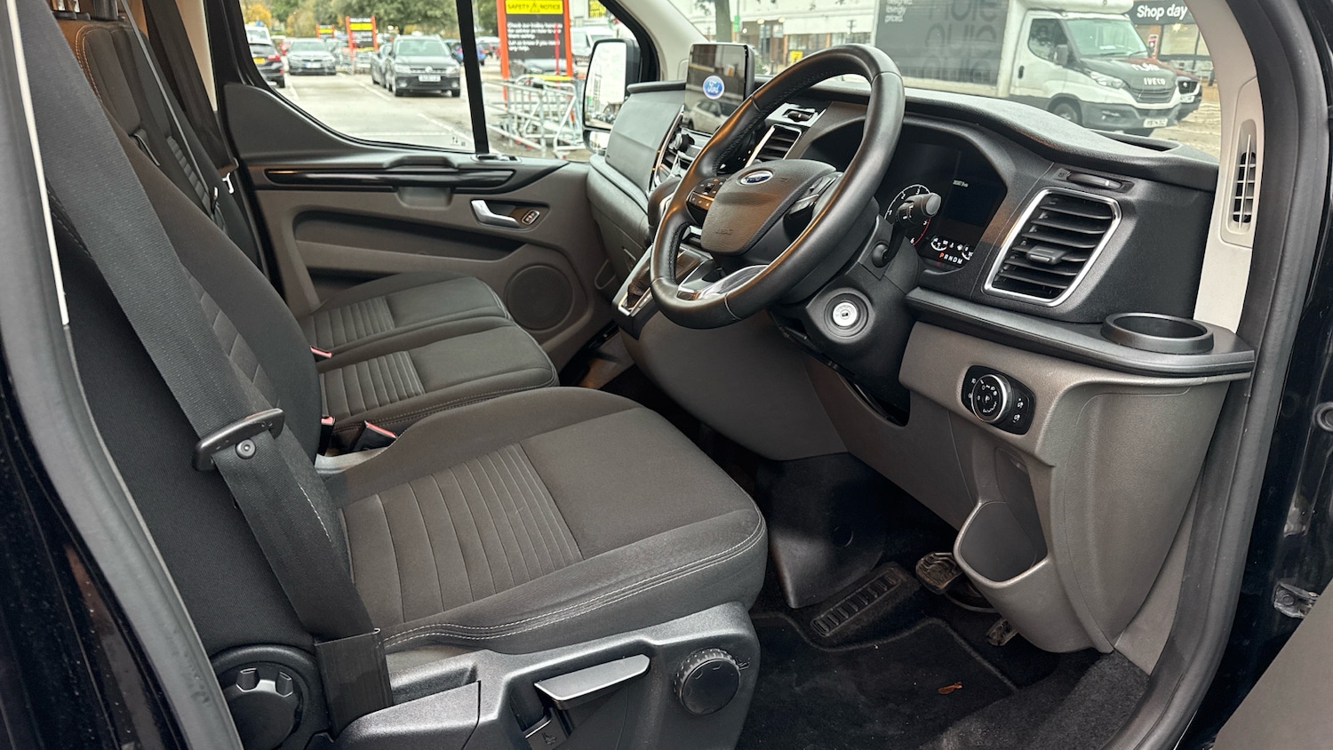 Used Ford Transit Custom 2022 for sale - 76557299: Photo 4