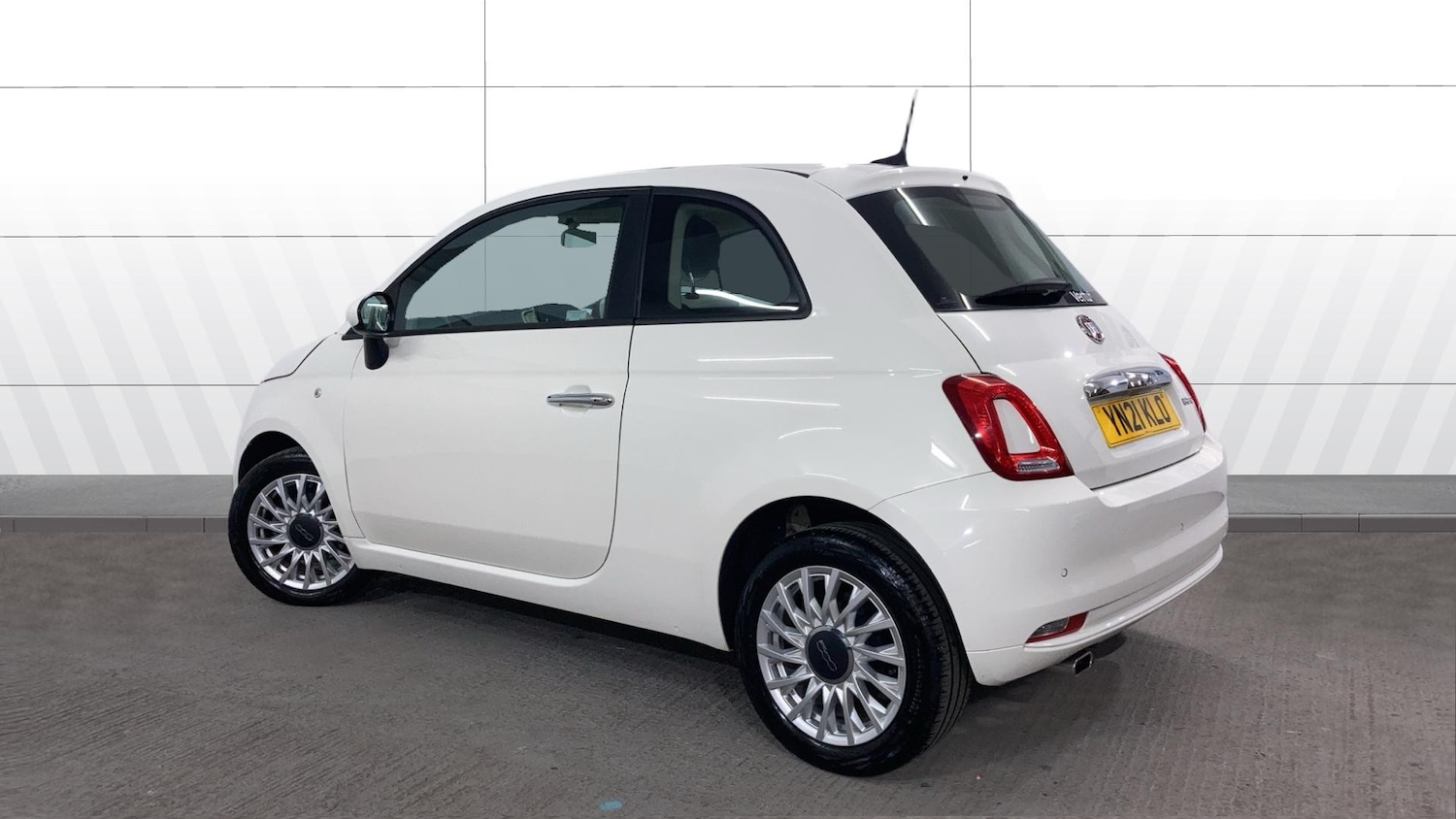 Used Fiat 500 2021 for sale - 77521901: Photo 2