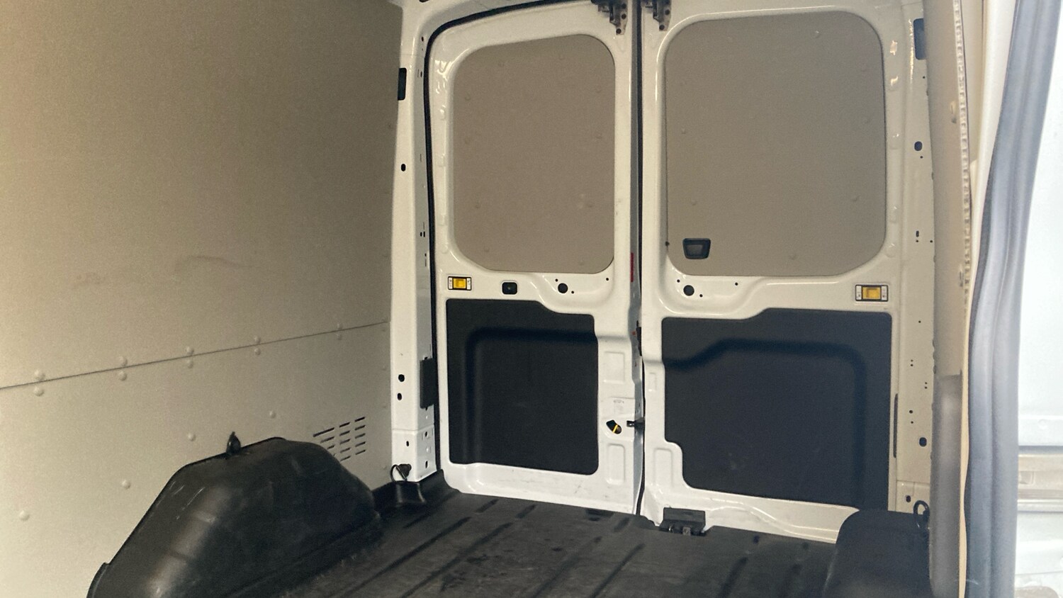 Used Ford Transit 2024 for sale - 77363979: Photo 14