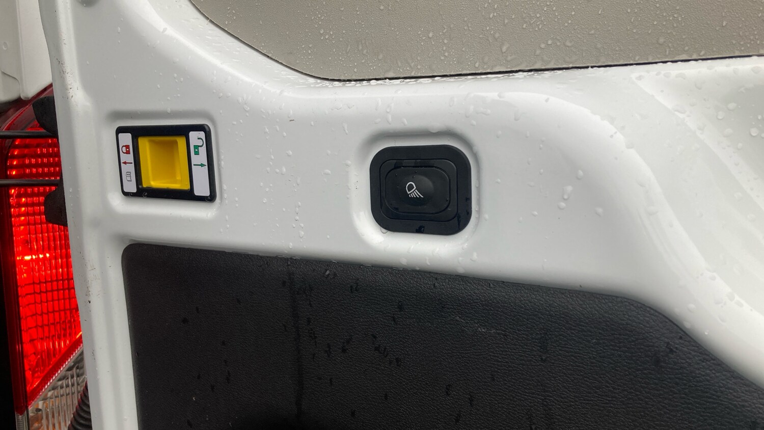 Used Ford Transit 2024 for sale - 77363979: Photo 42