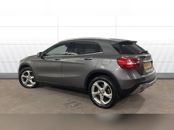 Used Mercedes-Benz GLA 2018 for sale - 75764311: Photo