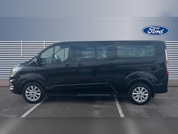 Used Ford Tourneo Custom 2022 for sale - 76466024: Photo
