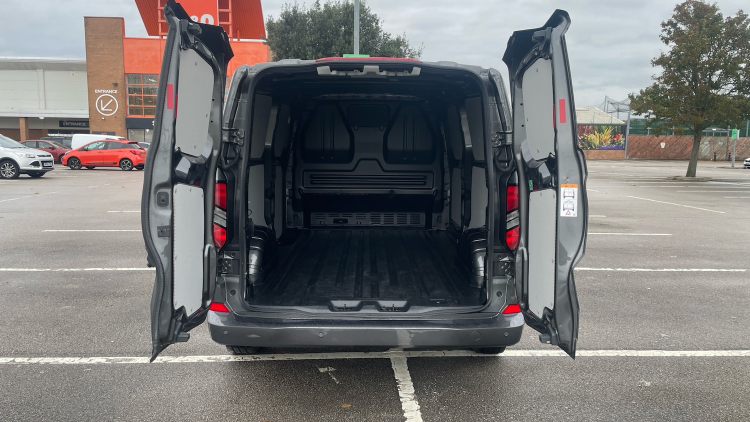 Used Ford Transit Custom 2024 for sale - 76422234: Photo 22