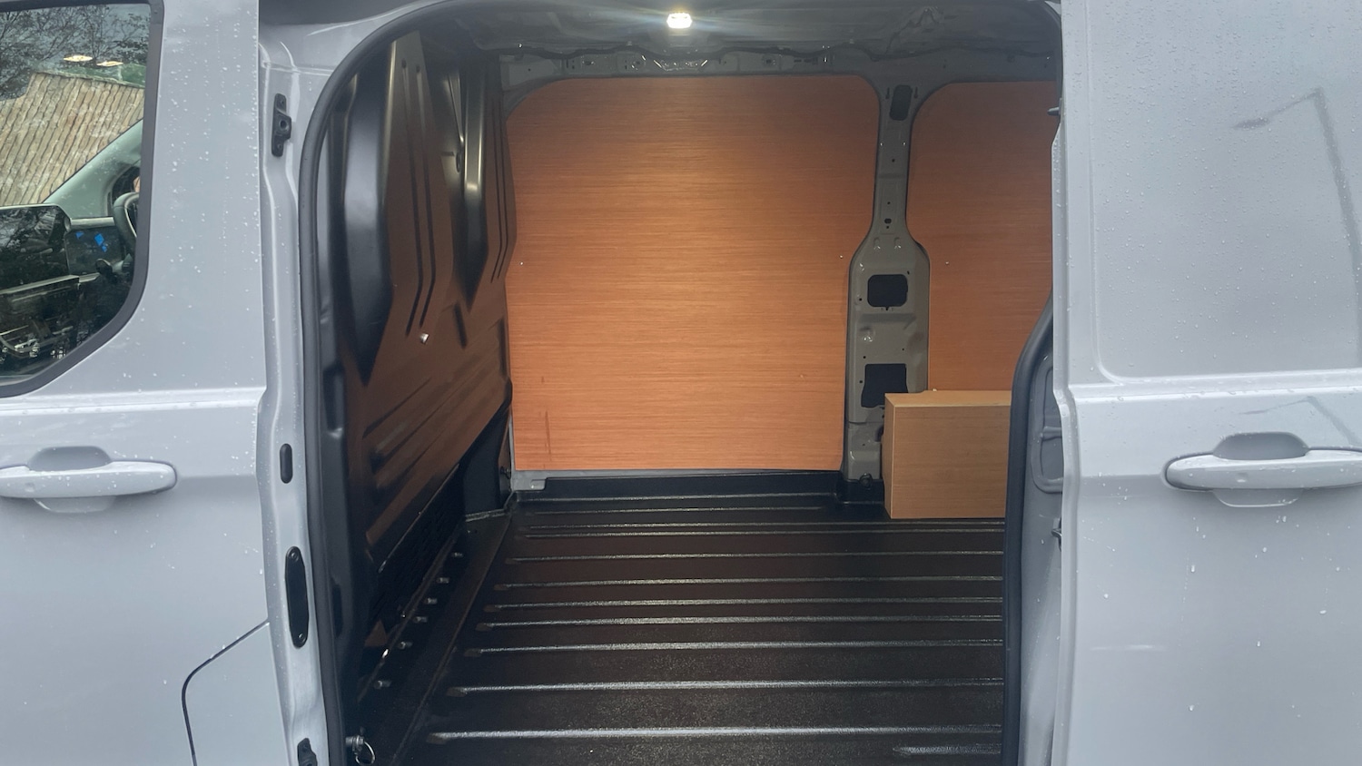 Used Ford Transit Custom 2025 for sale - 76766797: Photo 12