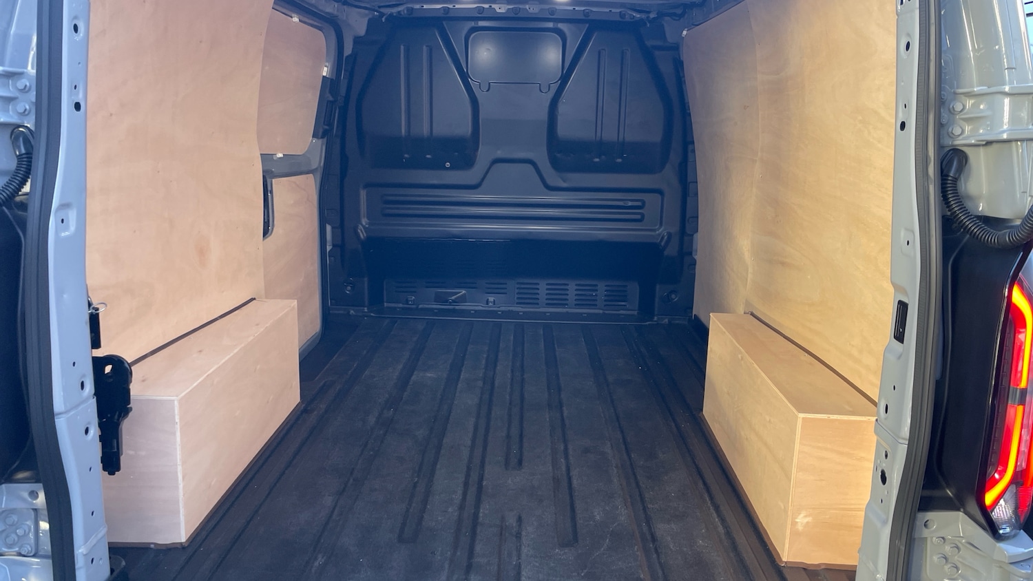 Used Ford Transit Custom 2025 for sale - 76637589: Photo 30