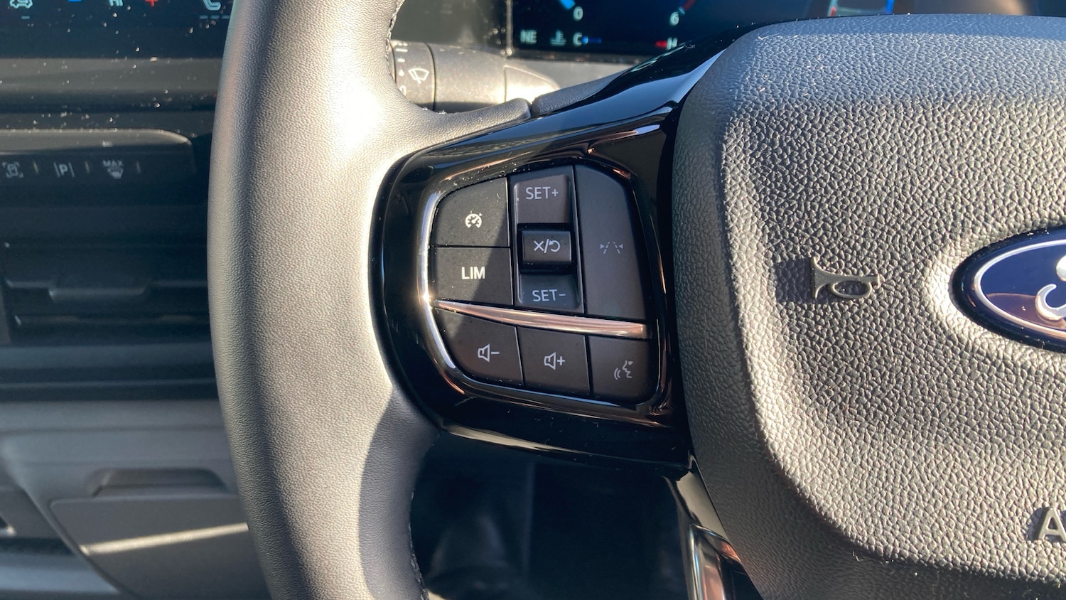 Used Ford Transit Custom 2025 for sale - 76637589: Photo 8