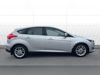 Used Ford Focus 2015 for sale - 78917413: Photo