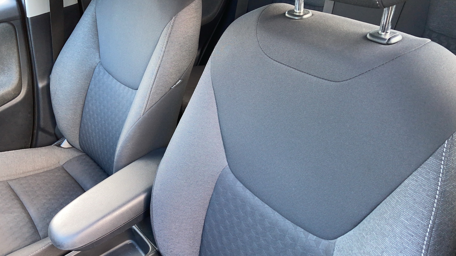 Used Toyota Yaris 2021 for sale - 77046123: Photo 11