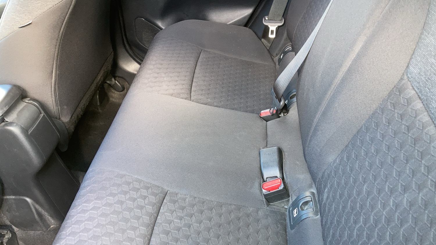 Used Toyota Yaris 2021 for sale - 77046123: Photo 21