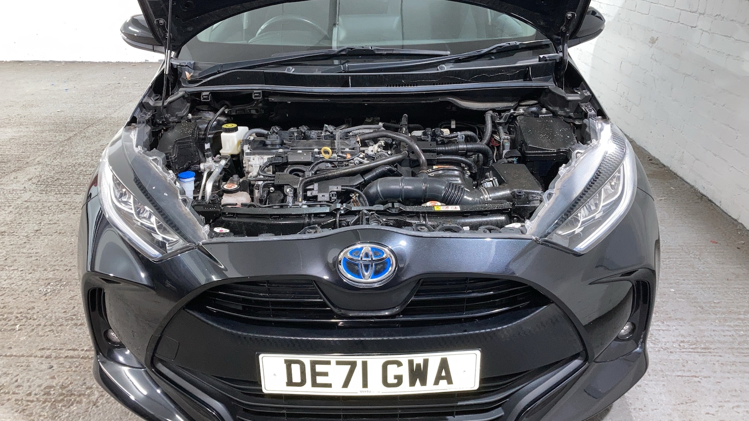 Used Toyota Yaris 2021 for sale - 77046123: Photo 26