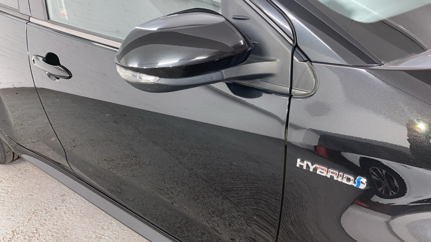 Used Toyota Yaris 2021 for sale - 77046123: Photo 29