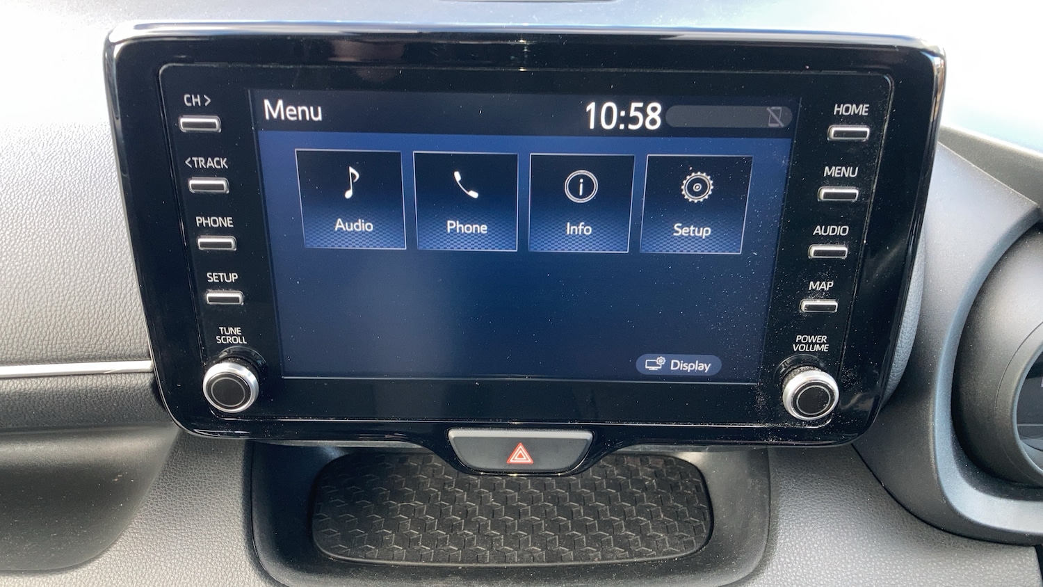 Used Toyota Yaris 2021 for sale - 77046123: Photo 8