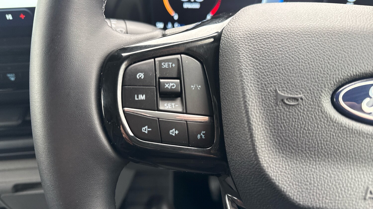 Used Ford Transit Custom 2025 for sale - 77900882: Photo 8