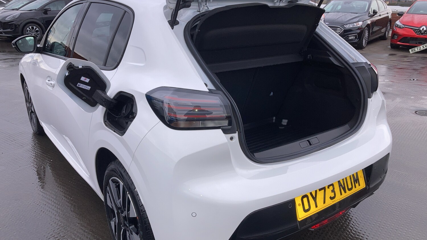 Used Peugeot 208 2024 for sale - 77515343: Photo 43