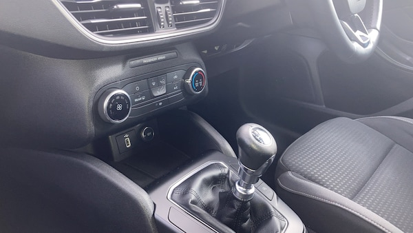 Used Ford Focus 2019 for sale - 76198095: Photo 13