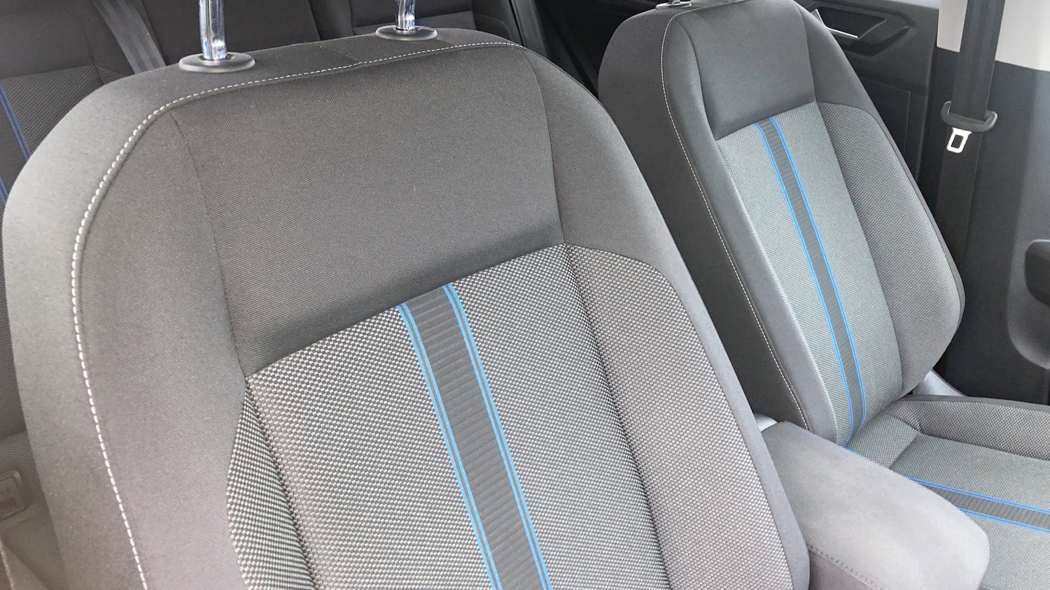 Used Volkswagen T-Roc 2019 for sale - 76464364: Photo 12