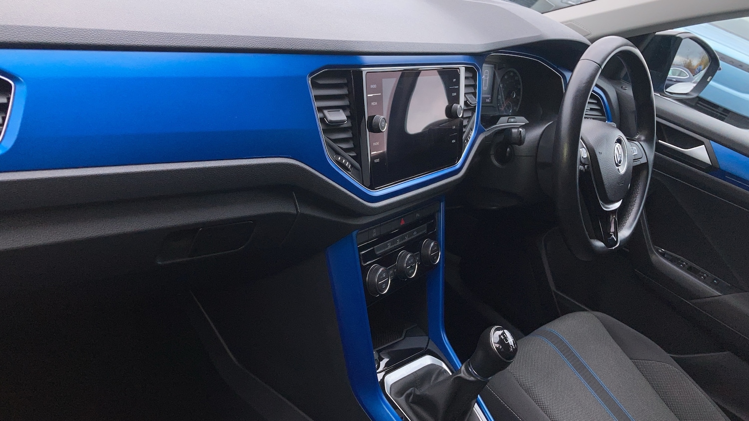 Used Volkswagen T-Roc 2019 for sale - 76464364: Photo 9