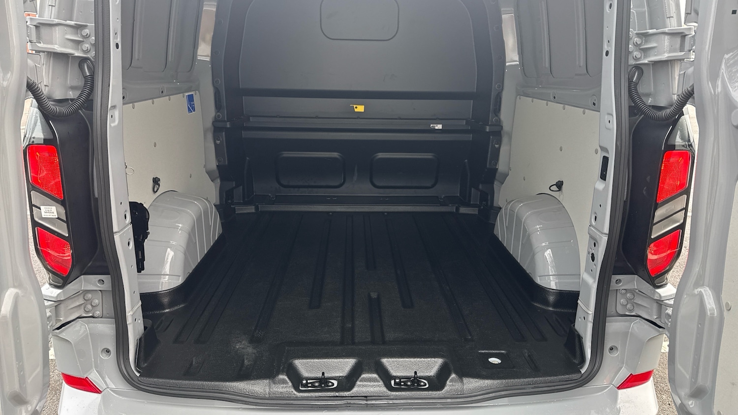 Used Ford Transit Custom 2025 for sale - 76807397: Photo 26