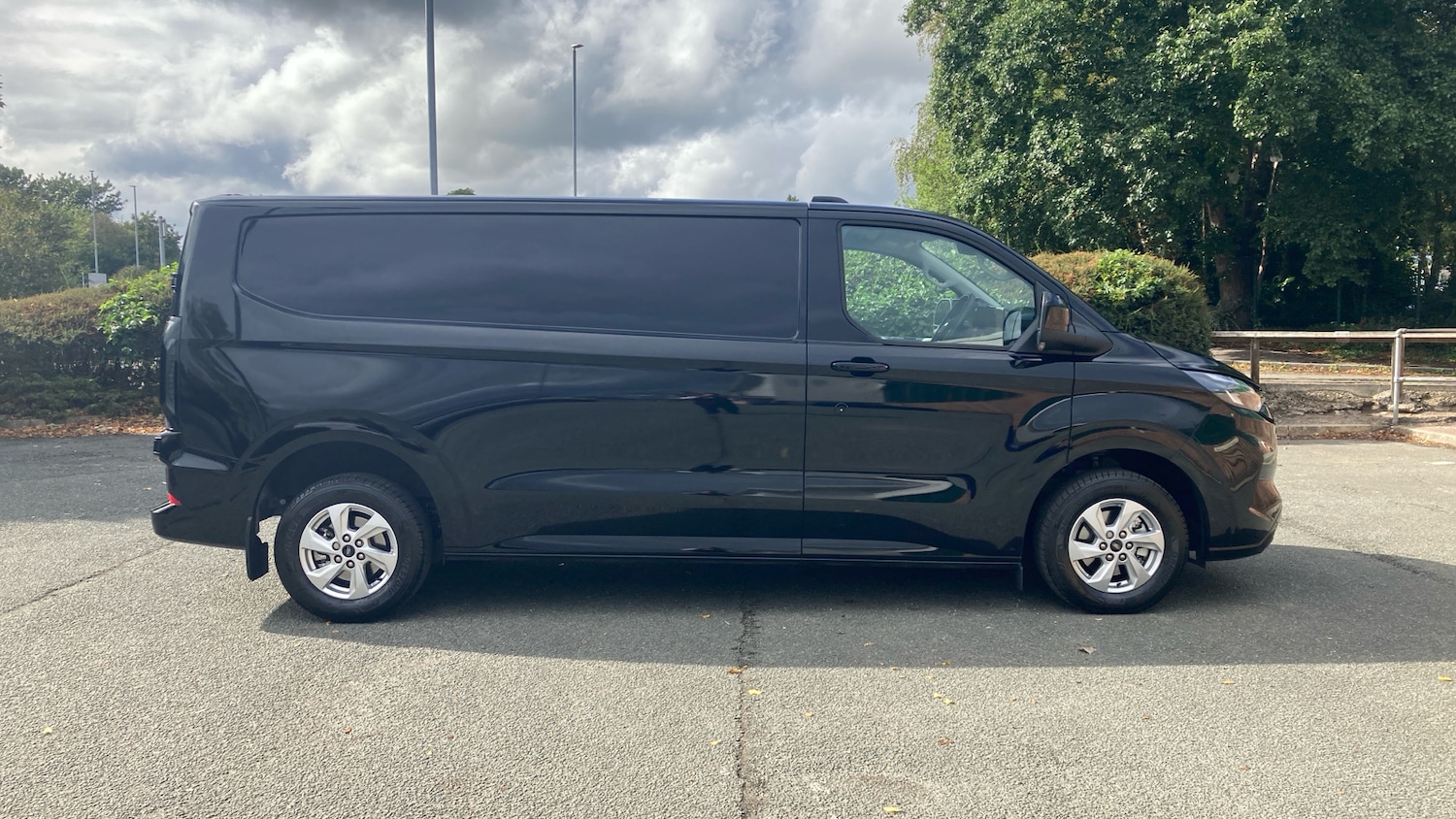 Used Ford Transit Custom 2025 for sale - 76984602: Photo 9