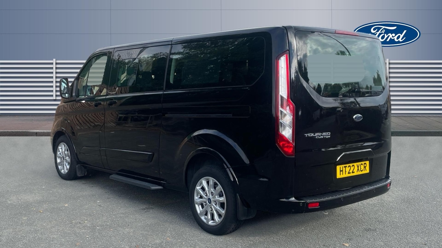 Used Ford Tourneo Custom 2022 for sale - 76958418: Photo 2