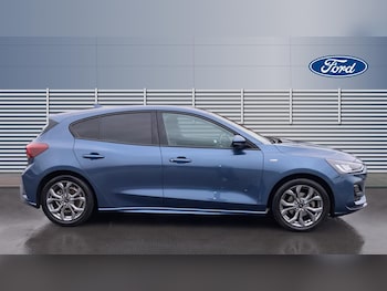 Used Ford Focus 2022 for sale - 77023961: Photo