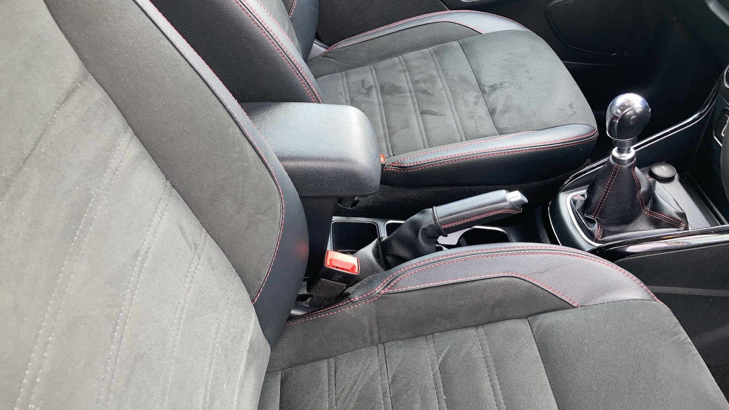 Used Ford Ecosport 2019 for sale - 76401919: Photo 12