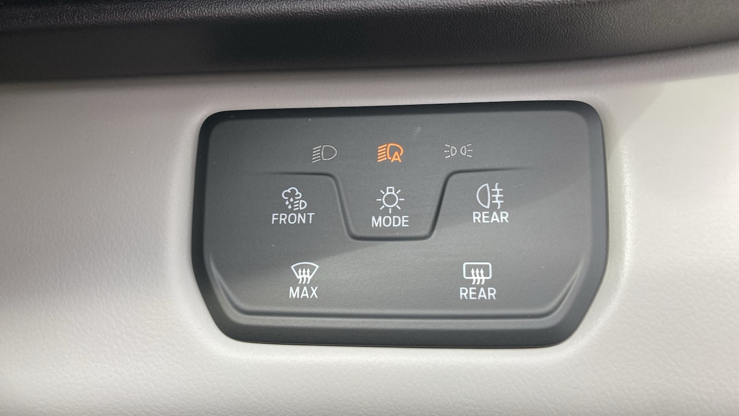 Vehicle 33