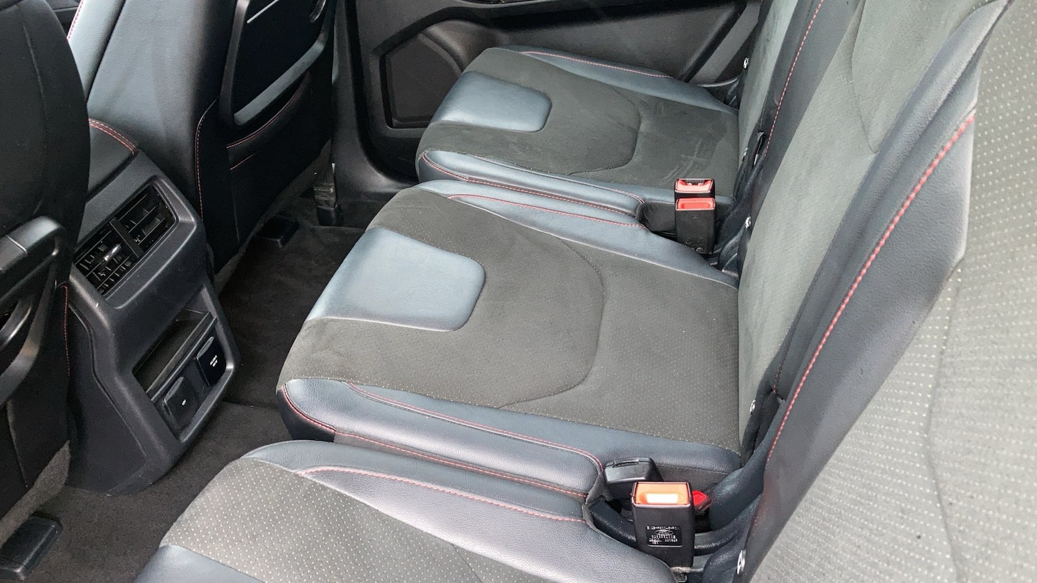 Used Ford S-Max 2022 for sale - 77062052: Photo 16