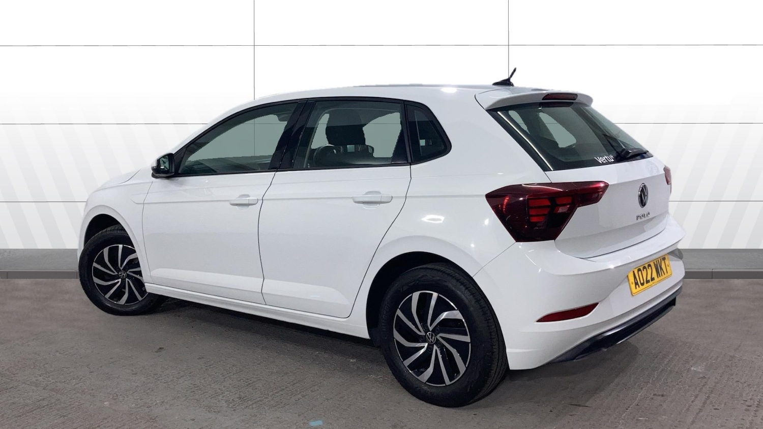 Used Volkswagen Polo 2022 for sale - 76652216: Photo 2