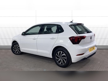 Used Volkswagen Polo 2022 for sale - 76652216: Photo