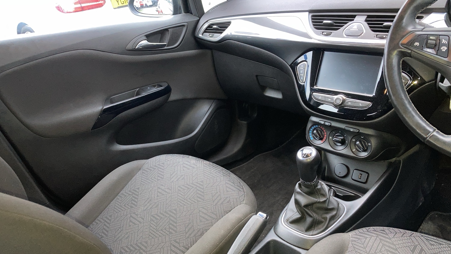 Used Vauxhall Corsa 2018 for sale - 77025276: Photo 19